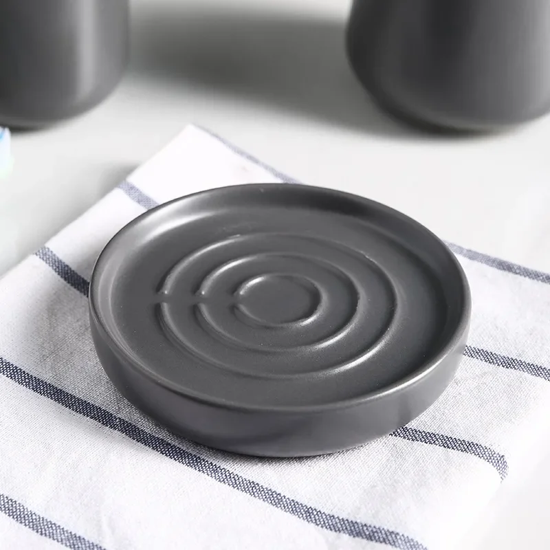 Dark grey Ceramic Bath Lotion  - Zara Home Bathroom Set recensie en prijs