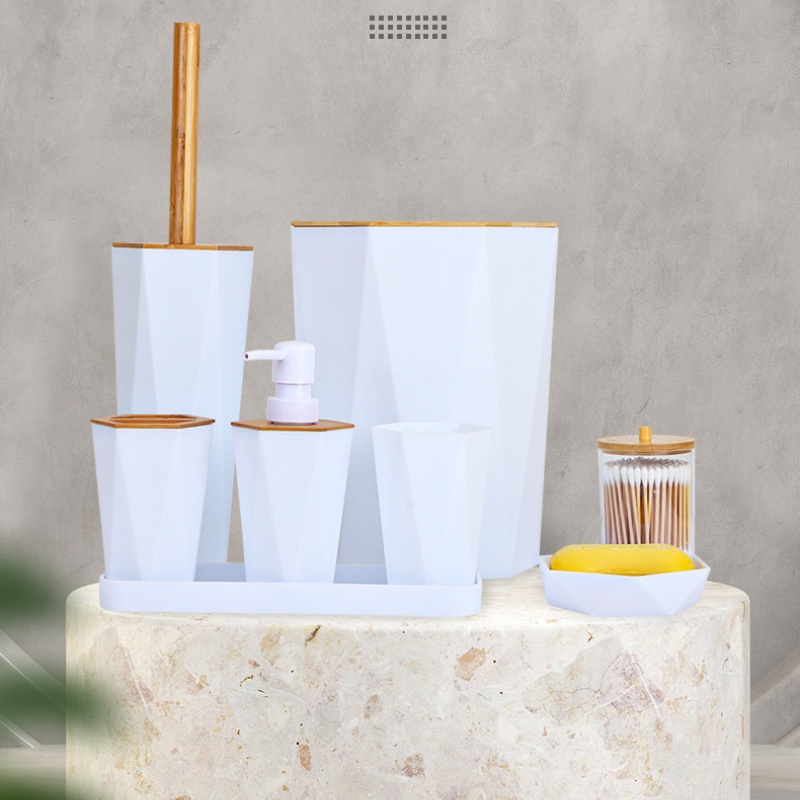 Hexagonal Plastic Bamboo Wood  - Zara Home Bathroom Set recensie en prijs